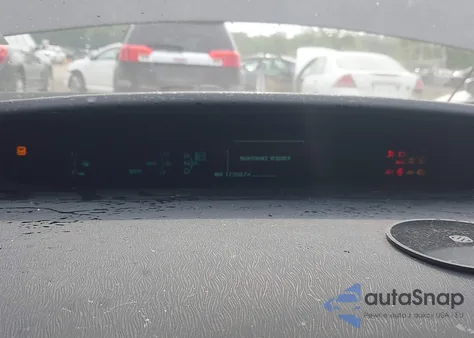 2015 Toyota Prius Three из США, поврежденный, VIN JTDKN3DU2F1875284